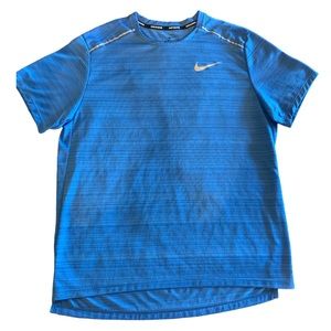 💙 Nike Dri-Fit Running Shirt